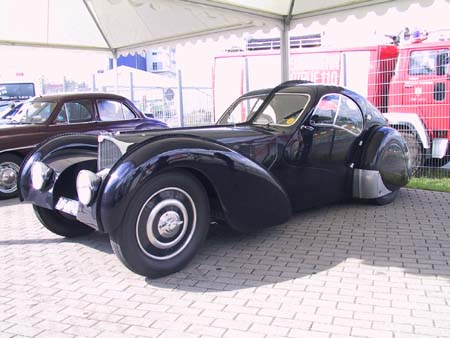 Nicht gerade ein Schn ppchen d rfte dieser Bugatti gewesen sein 